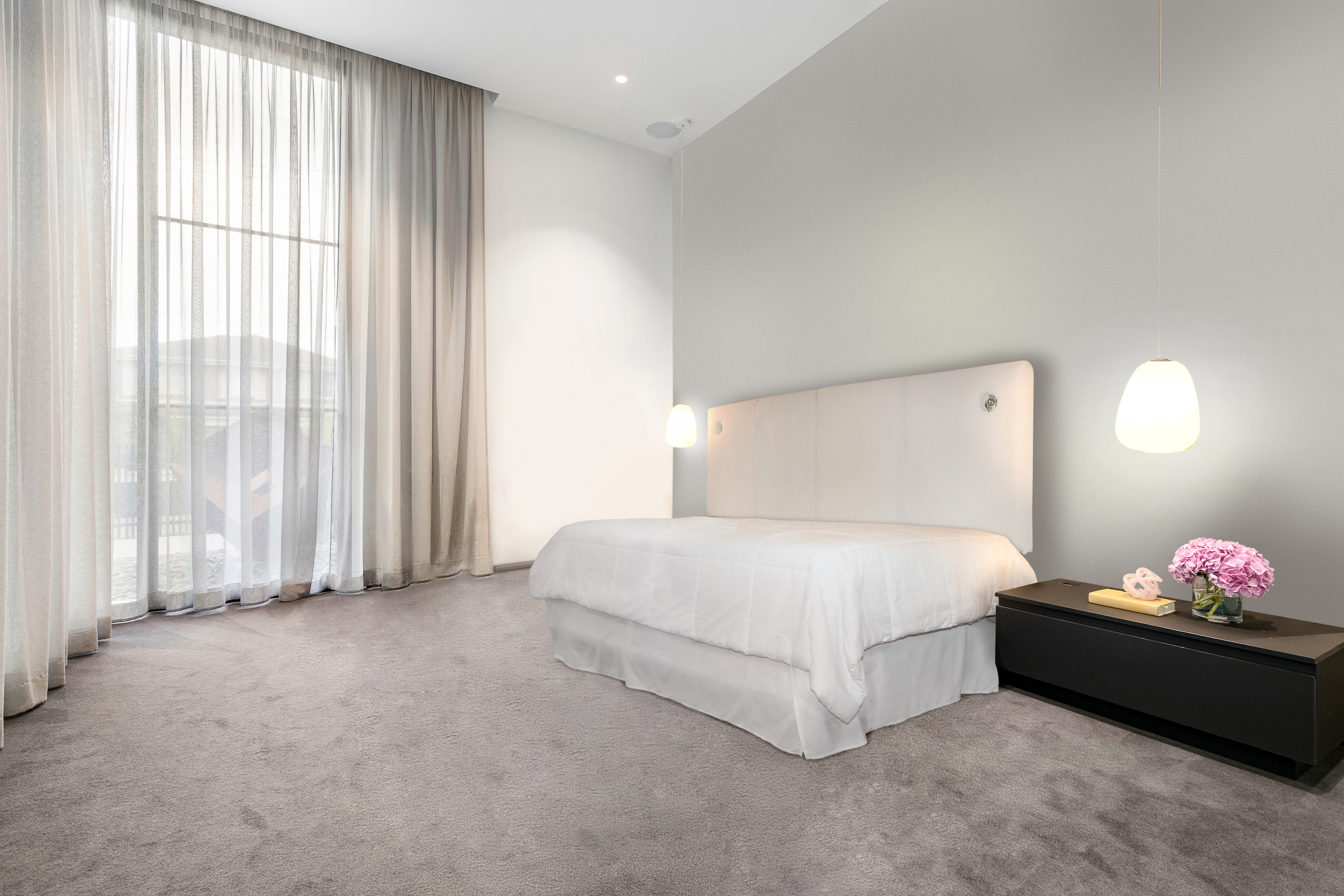 Chaise Bed